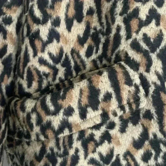 Anthropologie The Korner Amoura Leopard Coat - Picture 6 of 8
